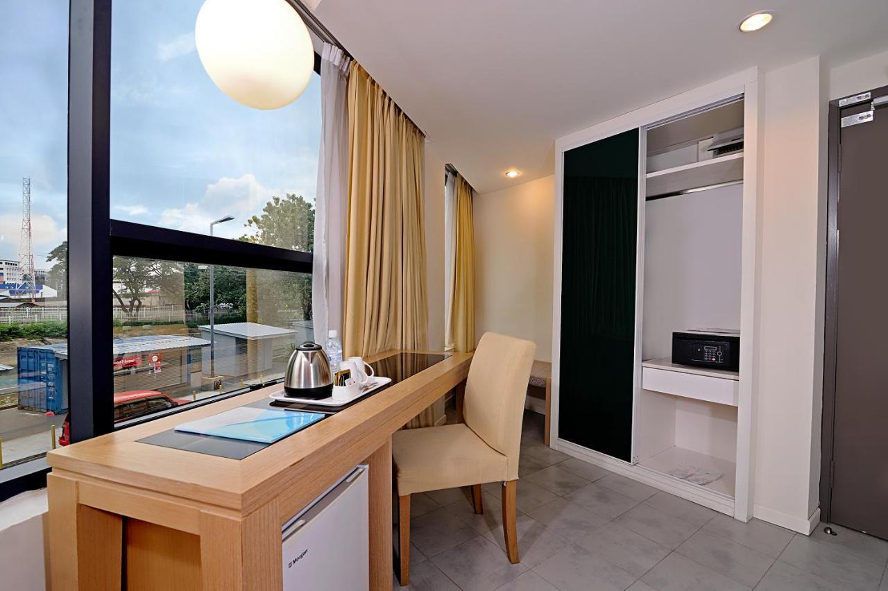 Oceania Hotel Kota Kinabalu Dış mekan fotoğraf