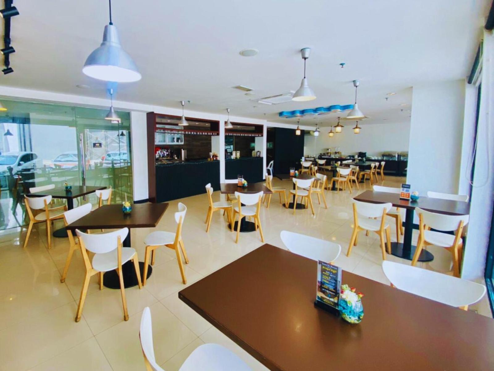 Oceania Hotel Kota Kinabalu Dış mekan fotoğraf