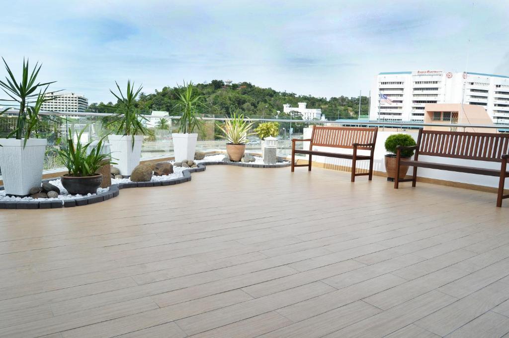 Oceania Hotel Kota Kinabalu Dış mekan fotoğraf